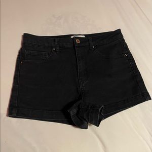 Forever 21 black shorts